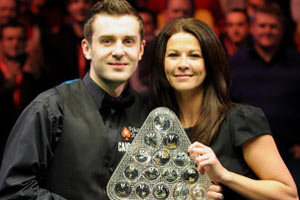 加闹剧像雪 加闹剧像雪